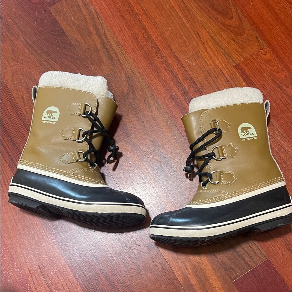 Sorel Kids Tan and Black Snow Boots